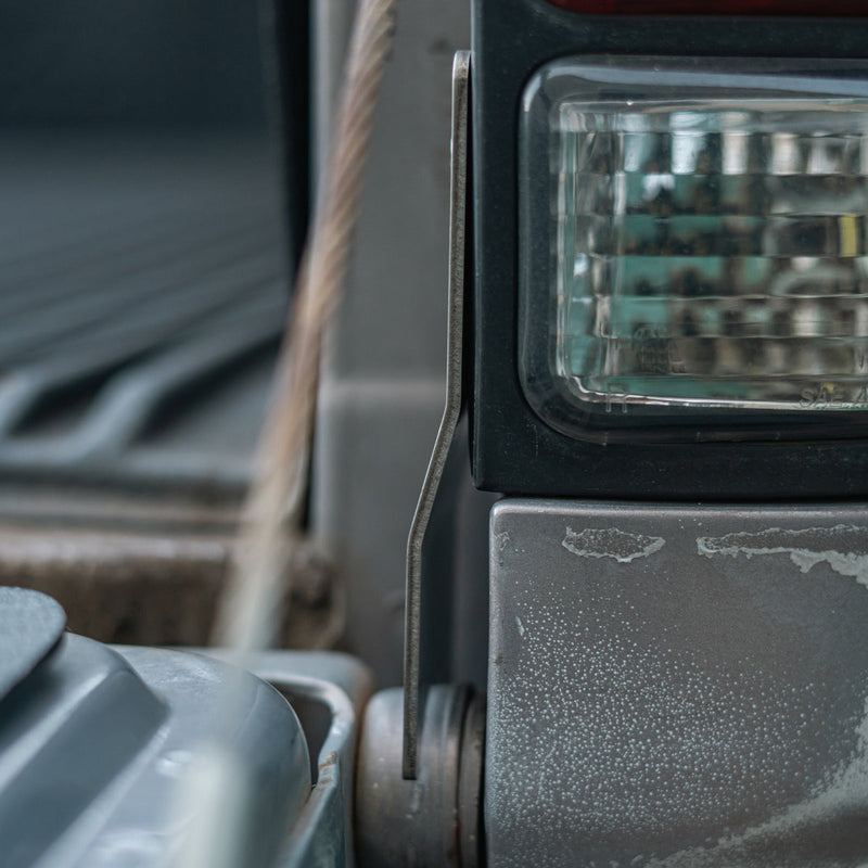 Load image into Gallery viewer, Tailgate Theft Protector for 2000-2006 Toyota Tundra

