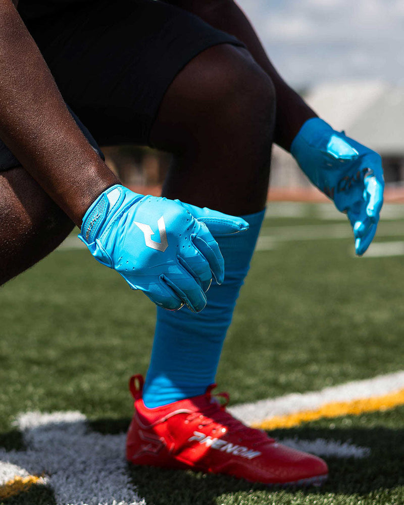 Load image into Gallery viewer, Phenom Elite VPS5 Youth Football Gloves - Team Colors

