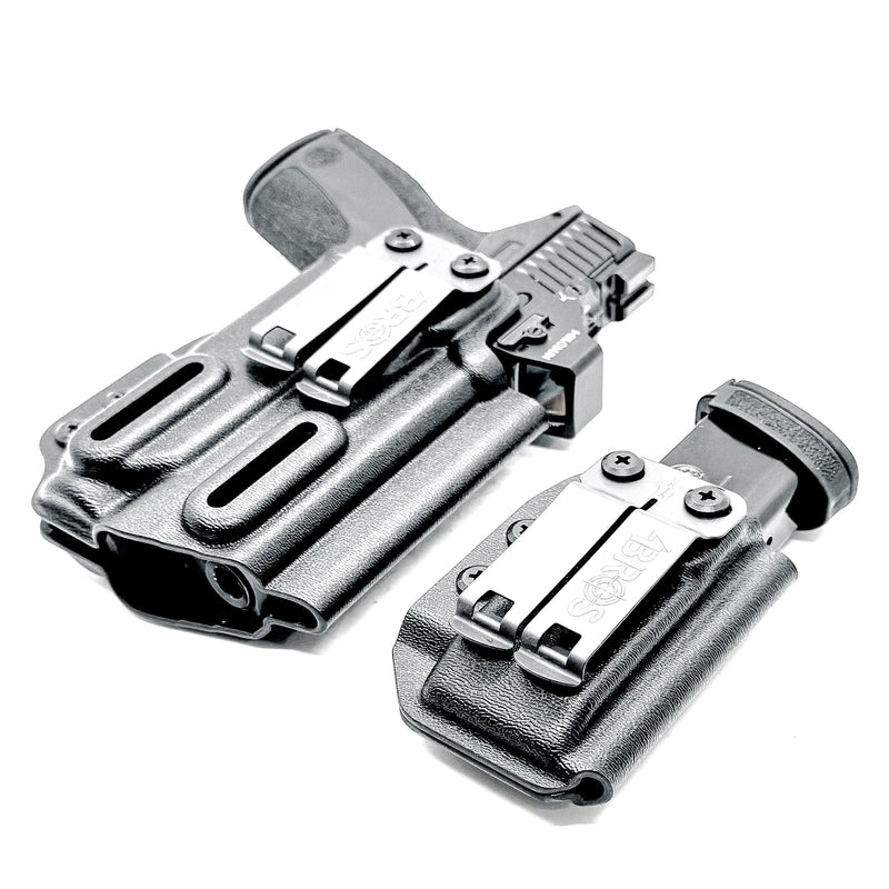 Load image into Gallery viewer, Smith &amp; Wesson M&amp;P Shield X &amp; TLR-7 Sub IWB Holster with Magazine Carrier Combo
