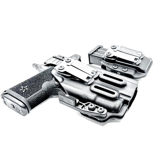 Staccato HD C4X & Surefire XC3 IWB Holster with Magazine Carrier Combo