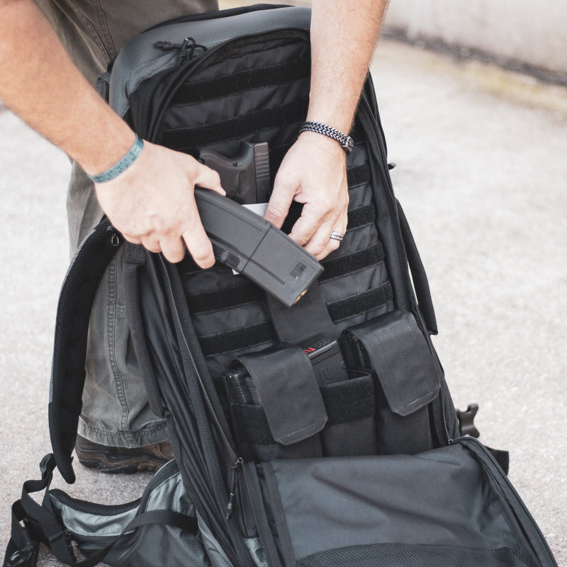 Load image into Gallery viewer, SUMMIT - Discreet Rifle Backpack
