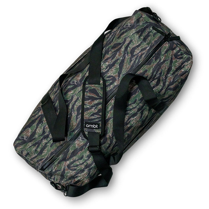 Load image into Gallery viewer, Waterproof XL 57.5L Waxed Duffle Bag
