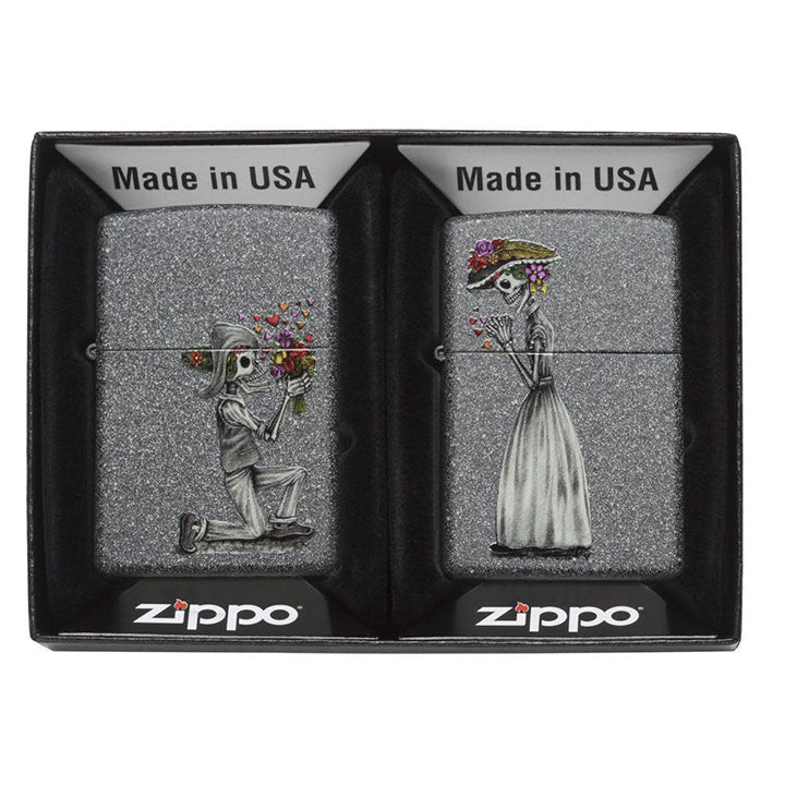 Load image into Gallery viewer, Zippo Windproof Lighter Iron Stone Couple
