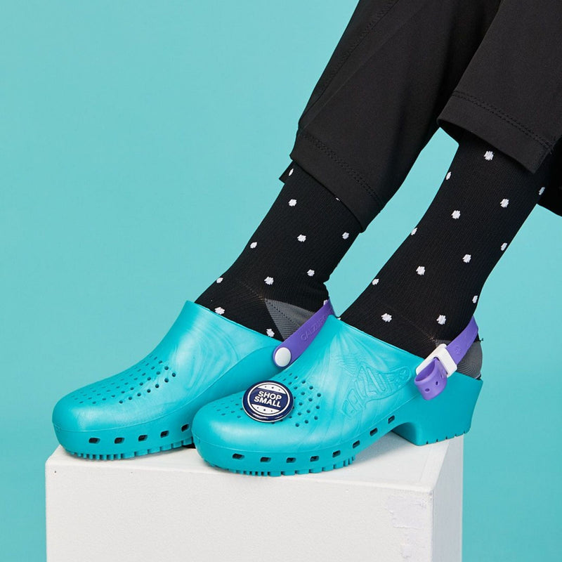Load image into Gallery viewer, Calzuro Classic With Holes Teal
