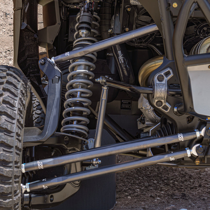 Load image into Gallery viewer, Can-Am Maverick R Billet Aluminum Radius Rods
