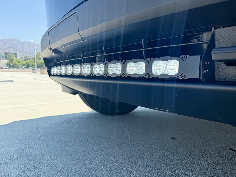 Load image into Gallery viewer, Tesla Cybertruck 40in Light Bar - PRO
