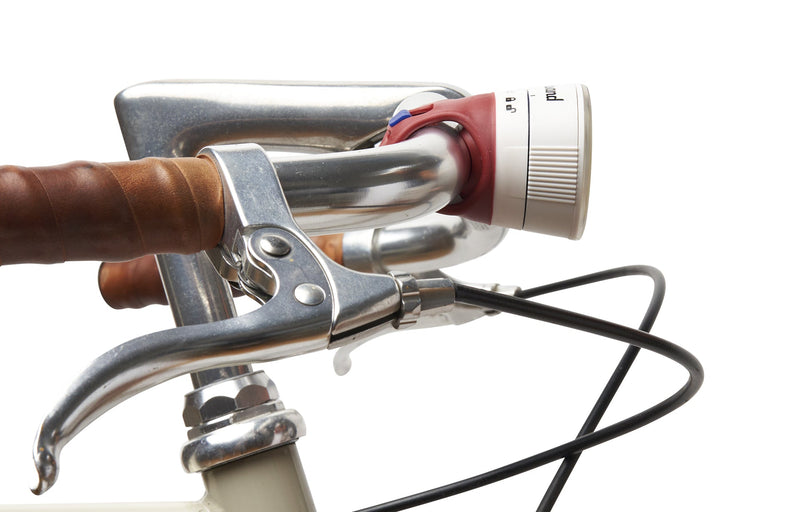 Load image into Gallery viewer, Traveler Magnetic Bike Lights
