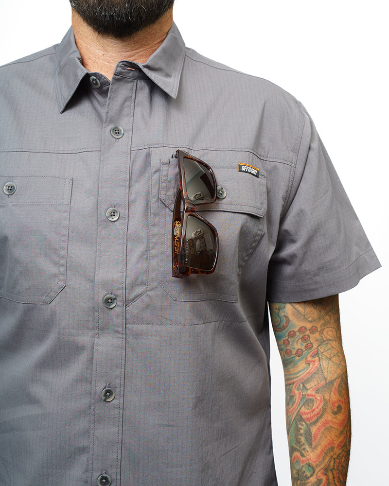 Load image into Gallery viewer, Thunderbolt SS Shirt - Castlerock
