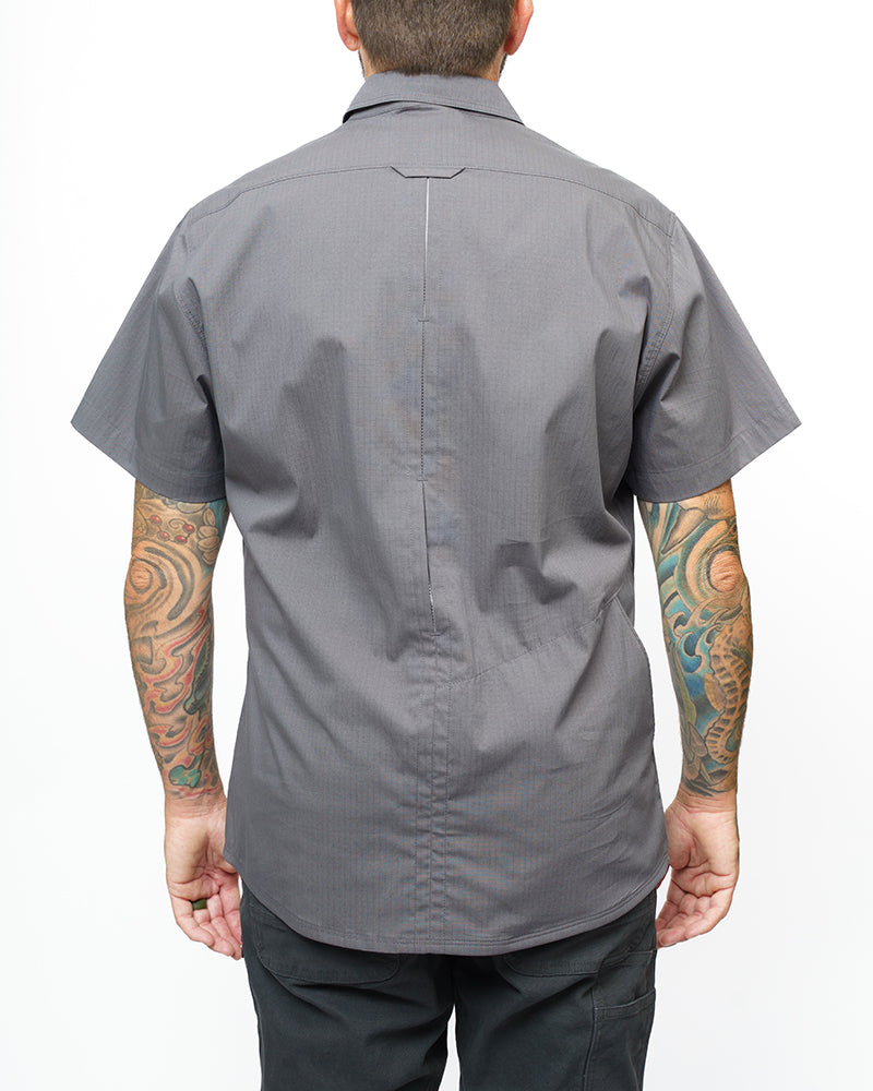 Load image into Gallery viewer, Thunderbolt SS Shirt - Castlerock
