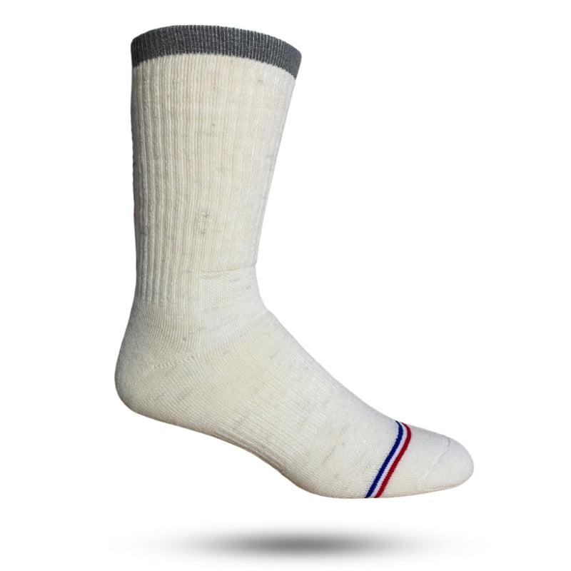 Load image into Gallery viewer, &quot;Karyssa&quot; Tipped Adventure Crew
