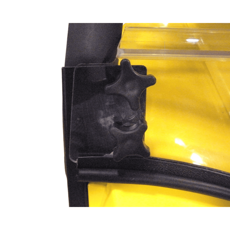 Load image into Gallery viewer, Trail Armor CoolFlo Windshield for 2016-18 Can-Am Commander 800 / 1000 / Max
