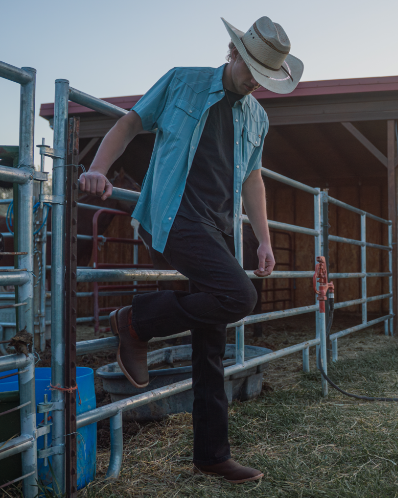 Load image into Gallery viewer, Trailblazer Boot Cut Pants - Black
