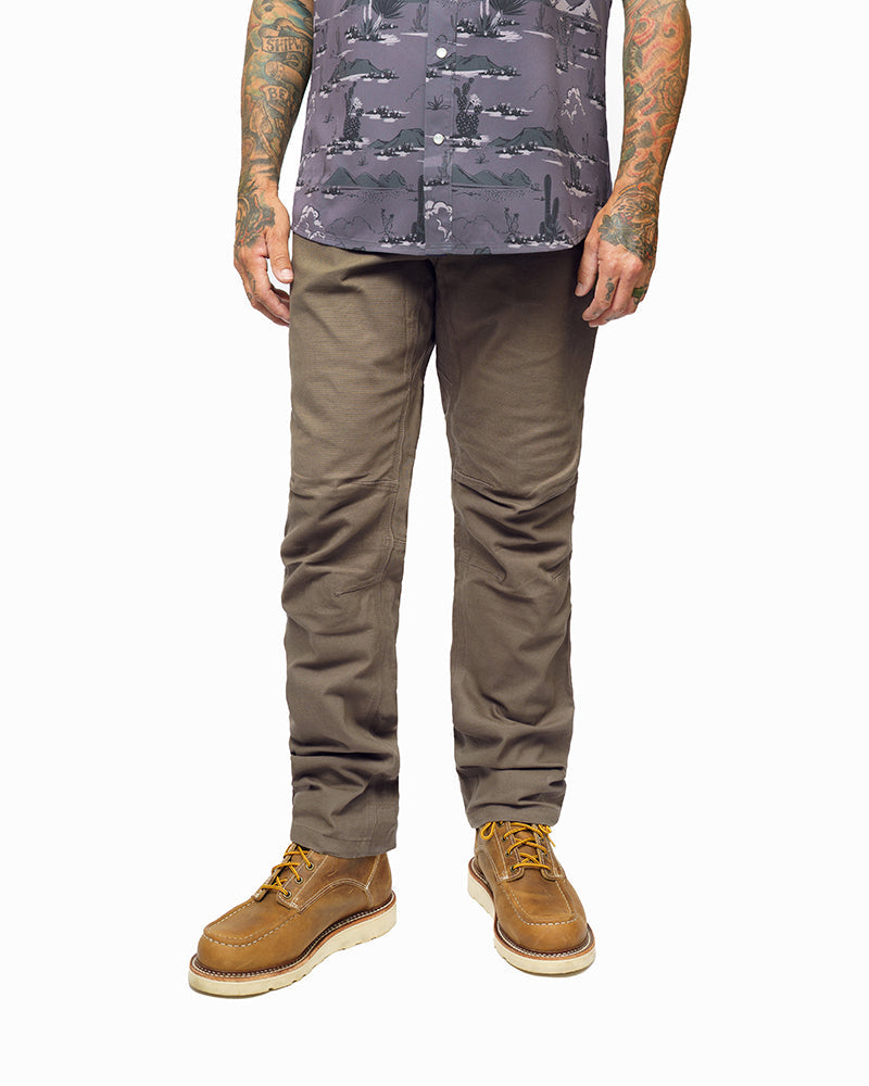Load image into Gallery viewer, Trailblazer Standard Fit Pants - Deadwood
