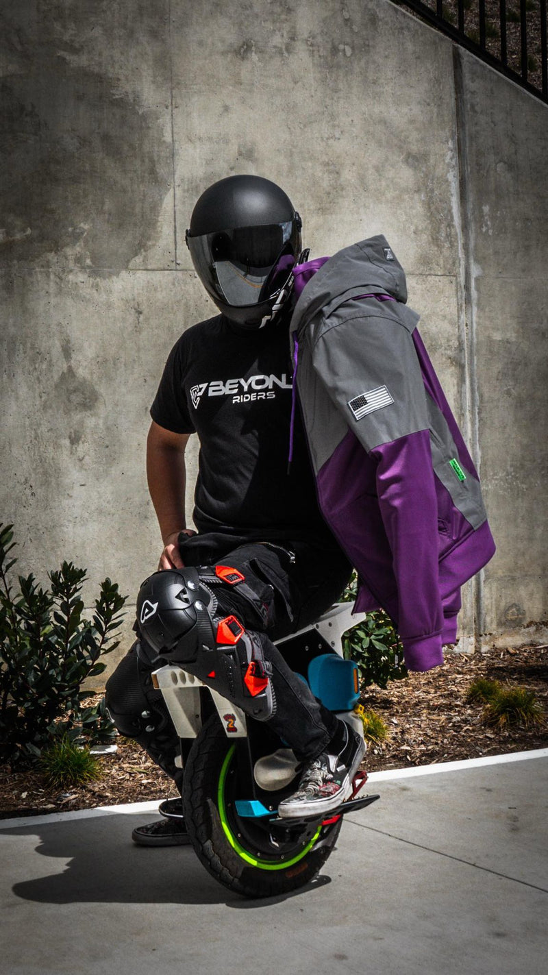 Load image into Gallery viewer, Ultra Reflective Hoodie Purple Eclipse with Pads
