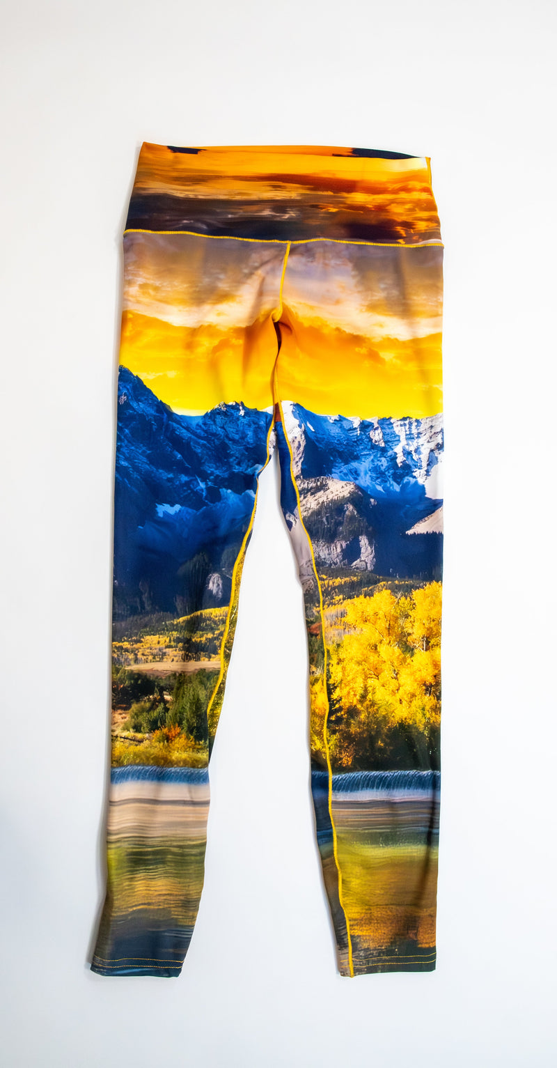 Load image into Gallery viewer, Capitol Peak Sunset Yoga Pants
