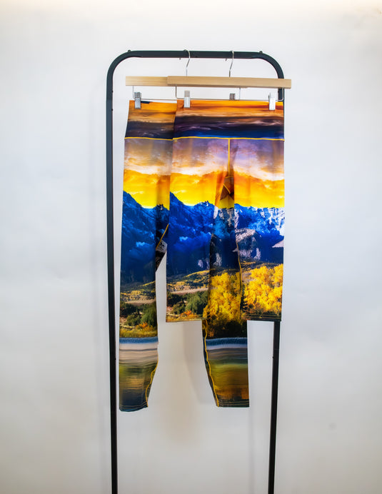 Capitol Peak Sunset Yoga Pants Capri