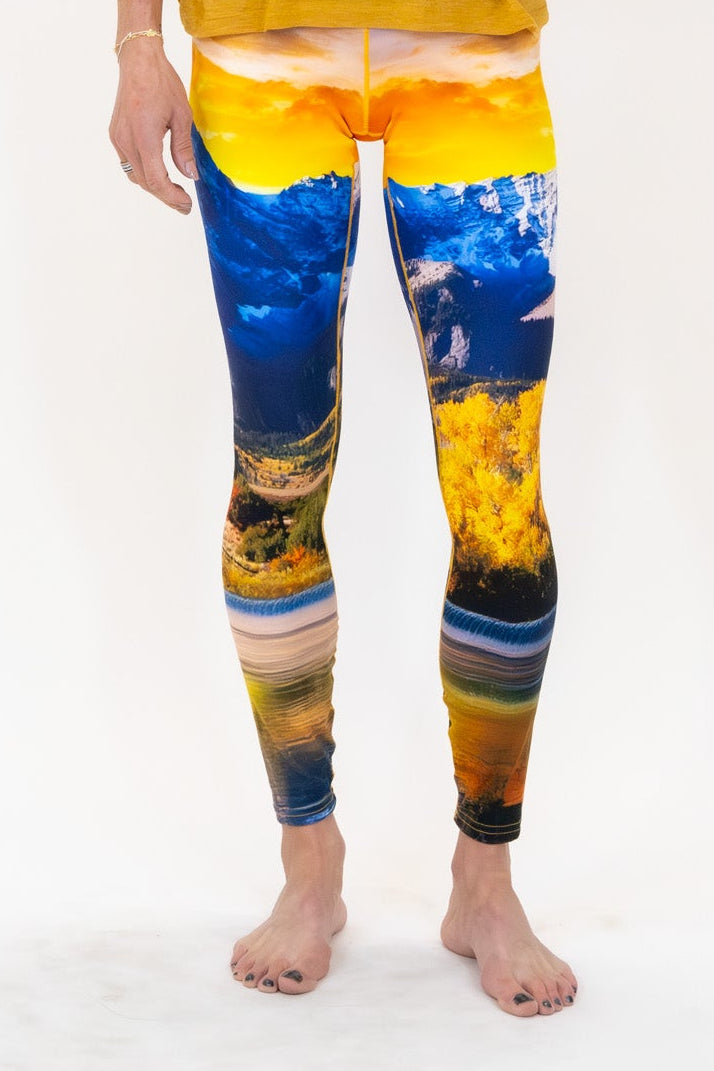 Load image into Gallery viewer, Capitol Peak Sunset Yoga Pants
