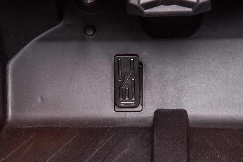 Load image into Gallery viewer, 4 Wheel Drive 2 Seater ATV Ride On UTV Quad Electric Buggy Truck W/Magic Cars® Parental Control
