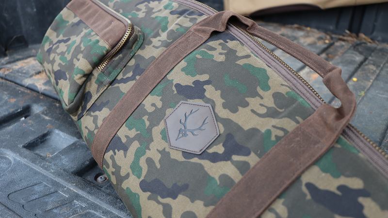 Load image into Gallery viewer, Rawhide Classic Camo Rifle Case - 48"

