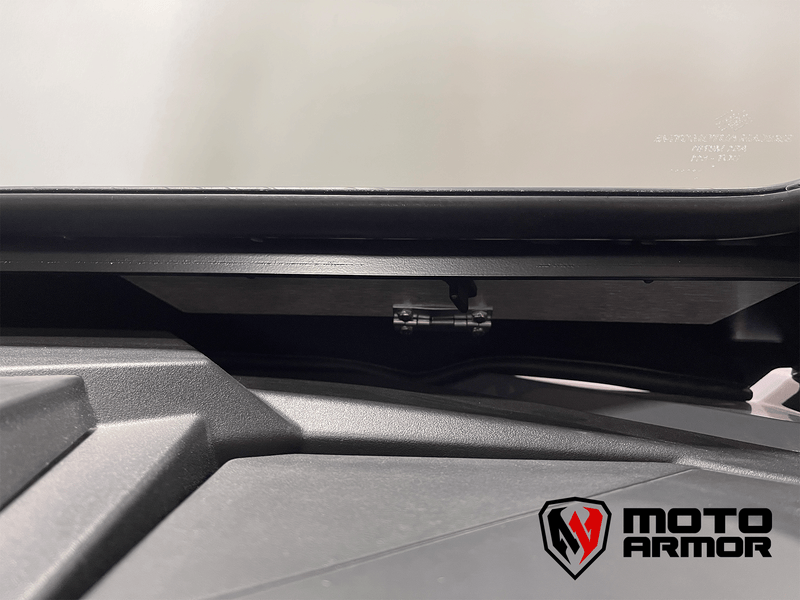 Load image into Gallery viewer, Moto Armor Pro R 4 Seat Full Glass Windshield
