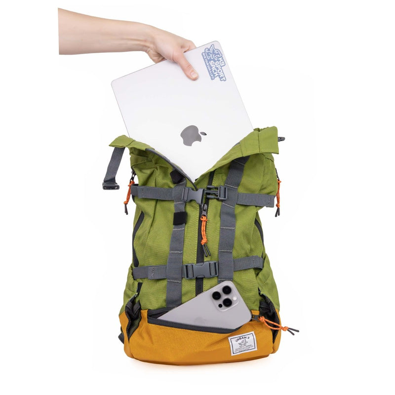 Load image into Gallery viewer, Urban 3 | Dual Use Dog Carrier &amp; Traditional Backpack
