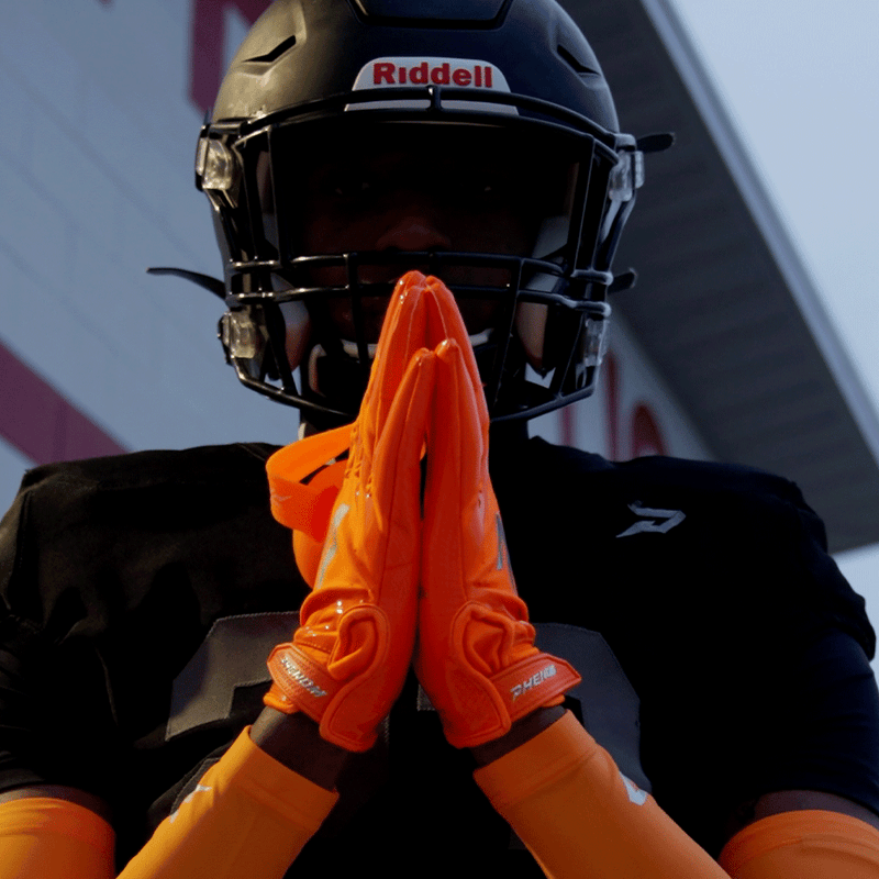 Load image into Gallery viewer, Phenom Elite VPS5 Youth Football Gloves - Team Colors
