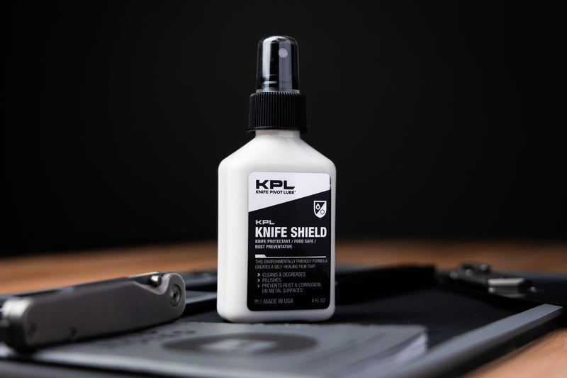 Load image into Gallery viewer, Knife Shield - Corrosion Preventive Knife Cleaner
