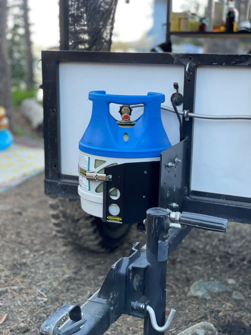 Load image into Gallery viewer, Tor LOCKER Bracket for 11 lb Squatty Propane Tank &amp; 11 lb Viking Composite Tank
