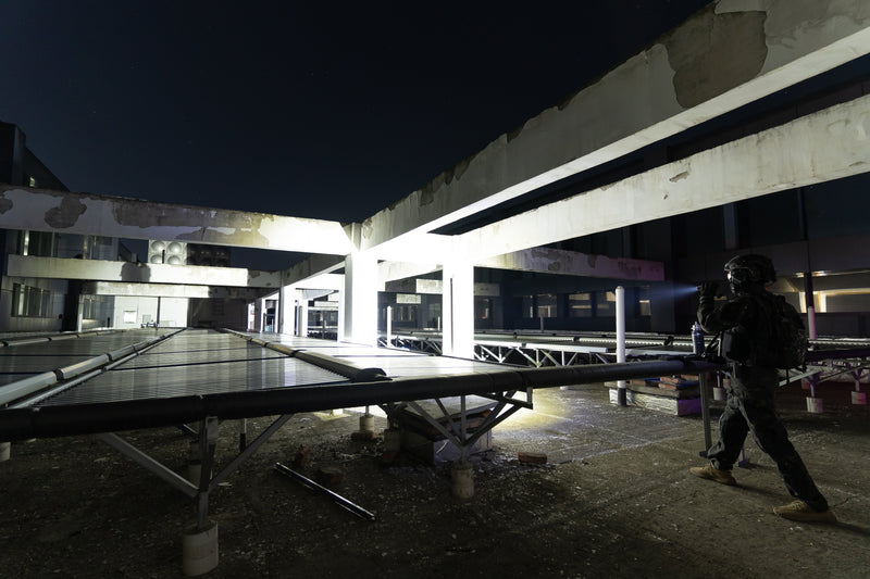 Load image into Gallery viewer, Warrior GEN4-FL- (Wide beam)-4200 Lumen Tactical Flashlight
