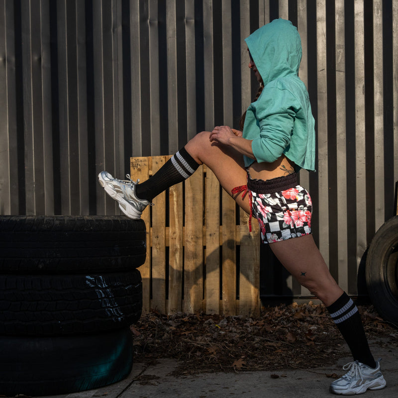 Load image into Gallery viewer, Women’s Studio Flex Training &amp; Recovery Shorts | 4"
