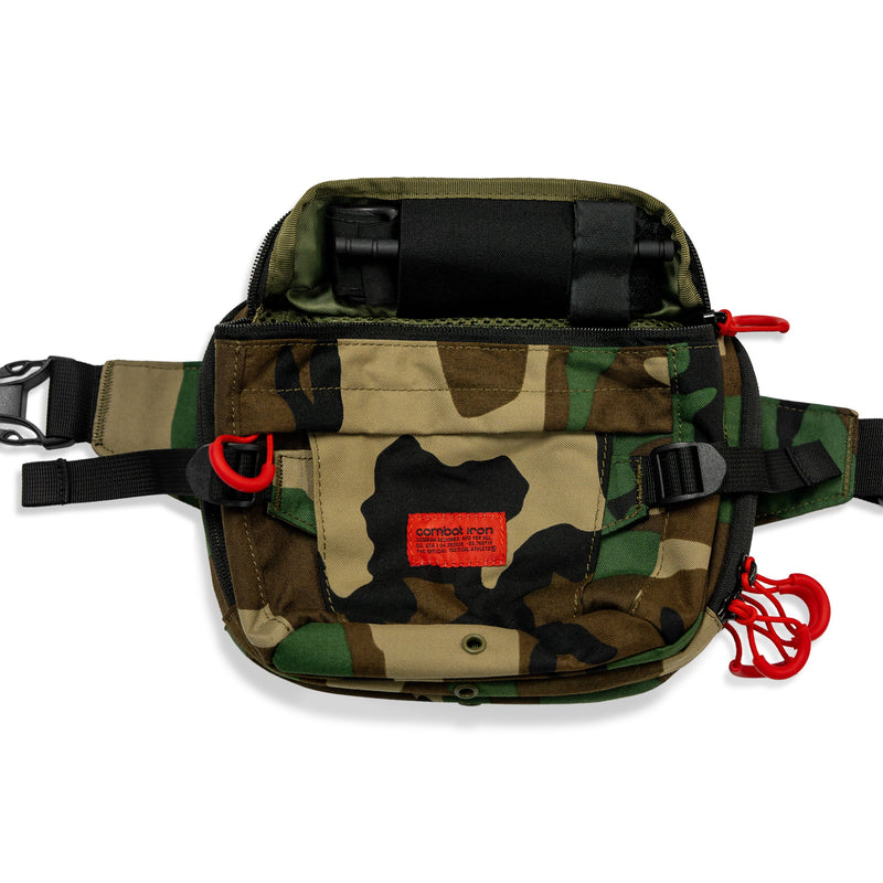 Load image into Gallery viewer, Nomad Recon Fanny Pack
