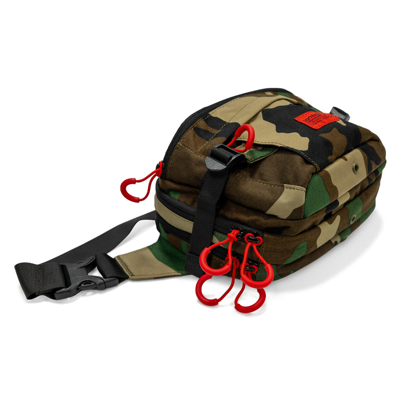 Load image into Gallery viewer, Nomad Recon Fanny Pack
