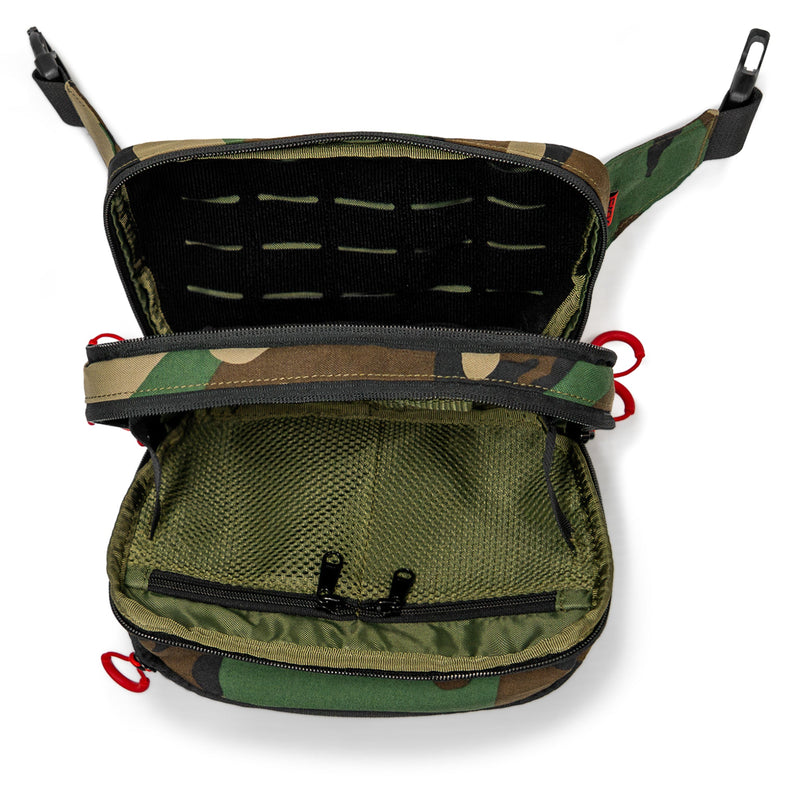 Load image into Gallery viewer, Nomad Recon Fanny Pack
