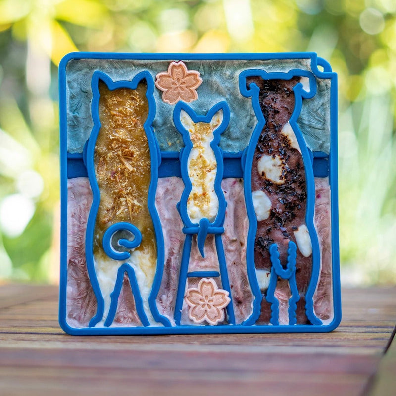 Load image into Gallery viewer, Waiting Dogs eTray - Shallow Slow Feeder Bowl for Enrichment | USA Made
