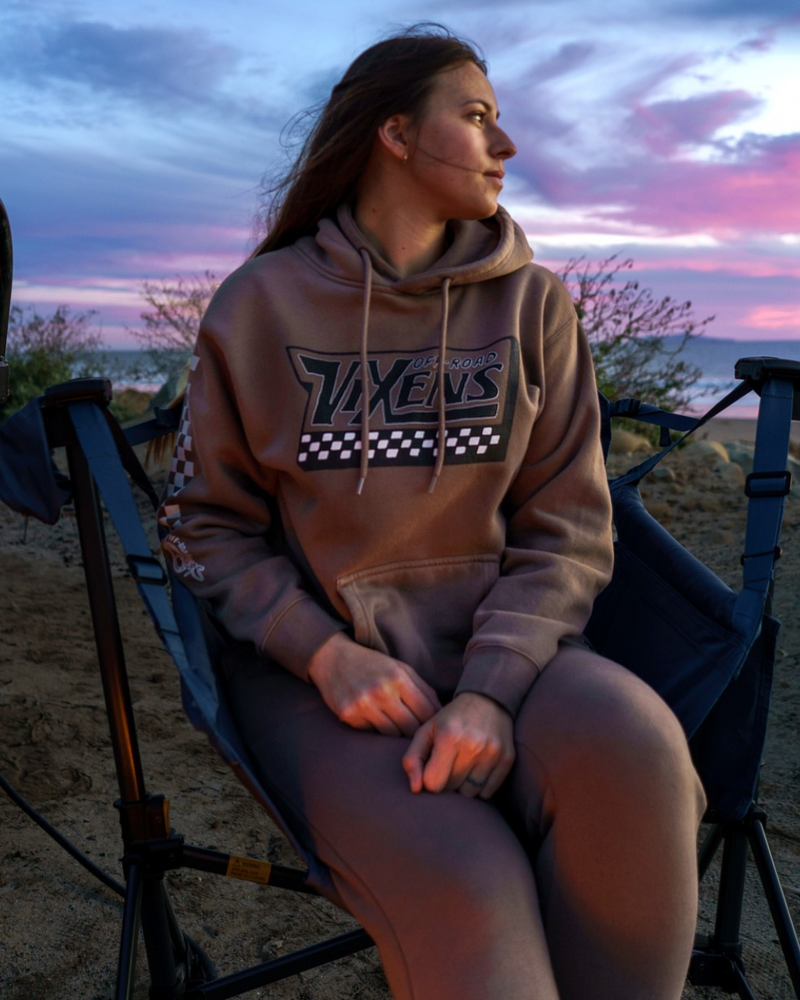 Load image into Gallery viewer, Off the Wall Heavy Weight Hoodie - Brown
