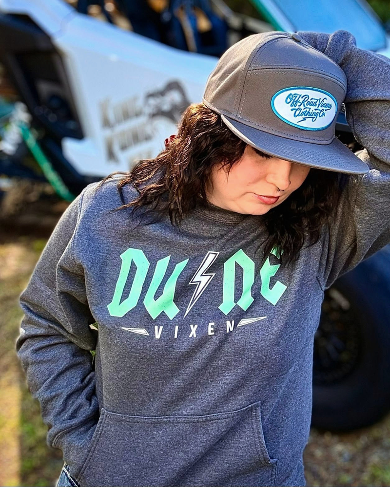 Load image into Gallery viewer, Dune vixen Pocket Crew Sweatshirt
