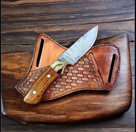 Western Fixed Blade Knife – Damascus Steel Rosewood Handle with Leather Sheath