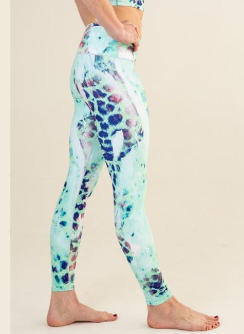 Load image into Gallery viewer, Wild Thing Yoga Pants *FINAL SALE*
