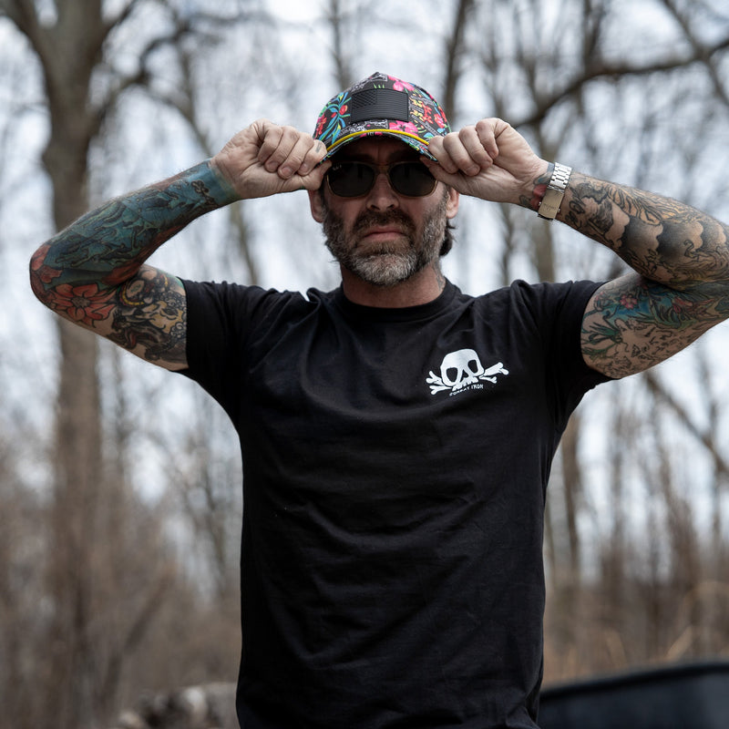 Load image into Gallery viewer, Nobody Is Coming To Save You Skull Men&#39;s T-Shirt
