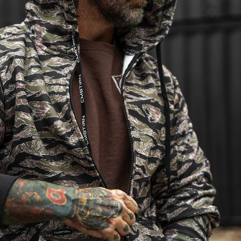 Load image into Gallery viewer, Men&#39;s Zip Up Fleece Lined Hoodie 2.0
