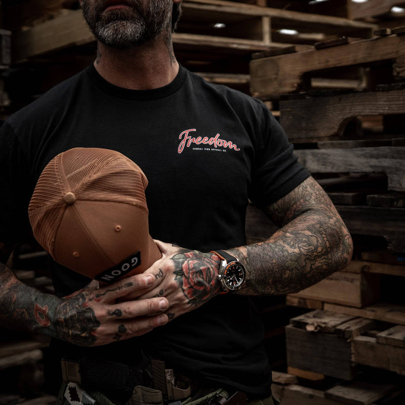 Load image into Gallery viewer, Freedom Statue Men&#39;s T-Shirt
