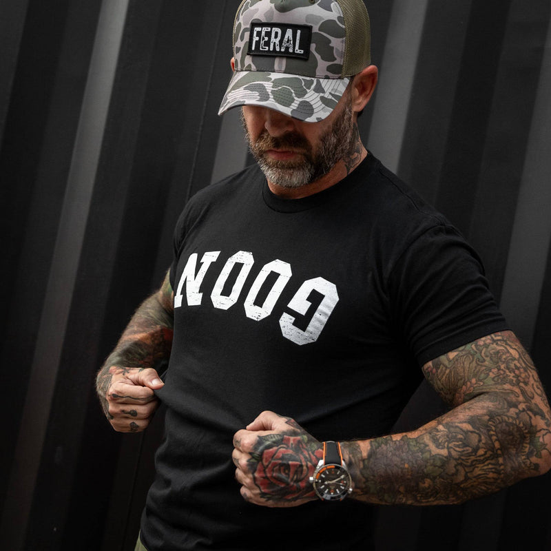 Load image into Gallery viewer, Goon Arched Men&#39;s T-Shirt
