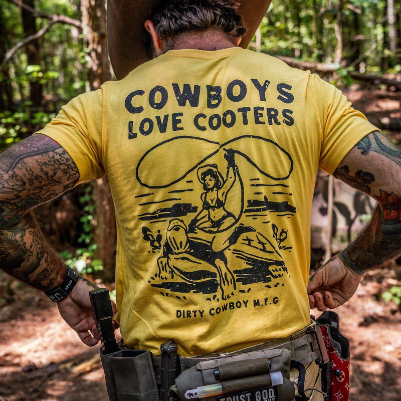 Load image into Gallery viewer, Cowboys Love Cooters Men&#39;s T-Shirt
