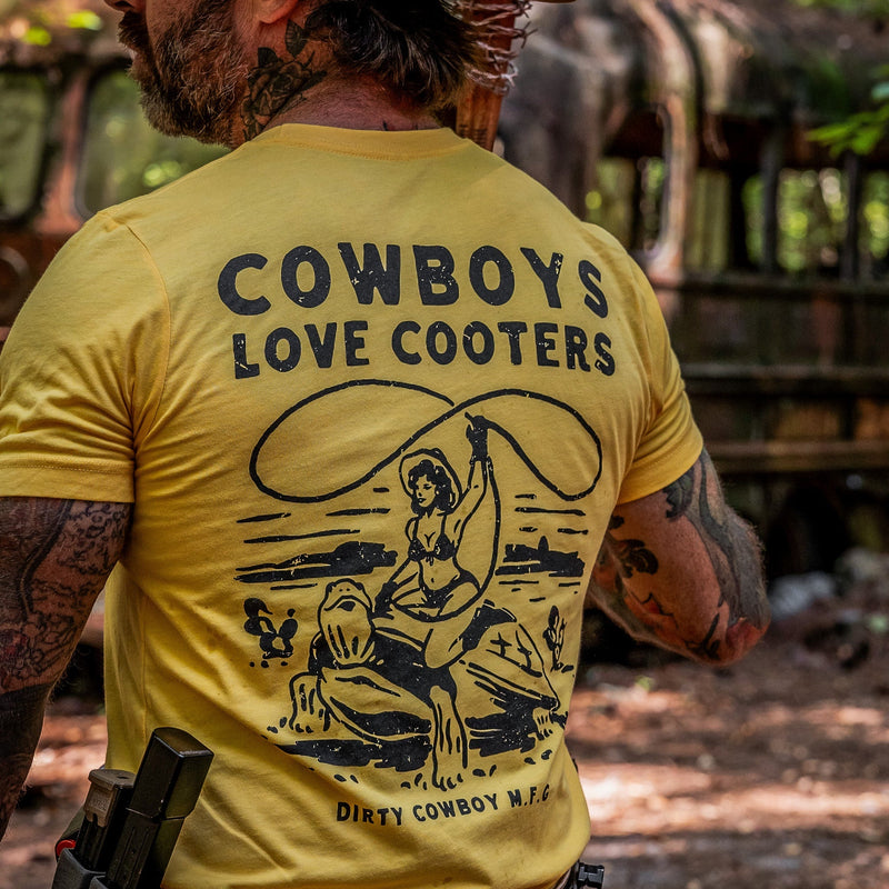 Load image into Gallery viewer, Cowboys Love Cooters Men&#39;s T-Shirt
