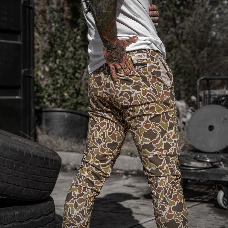 Load image into Gallery viewer, Men&#39;s Dynamic Performance Joggers 2.0
