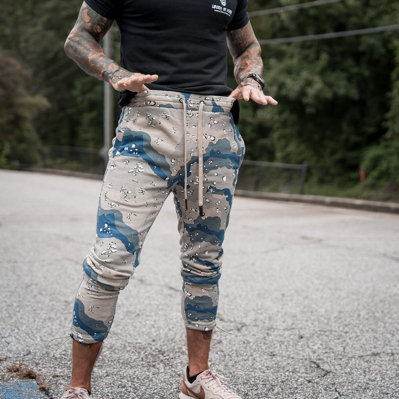 Load image into Gallery viewer, Men&#39;s Adjustable Performance Joggers 2.0
