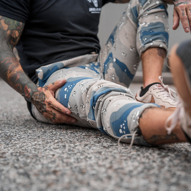 Load image into Gallery viewer, Men&#39;s Adjustable Performance Joggers 2.0
