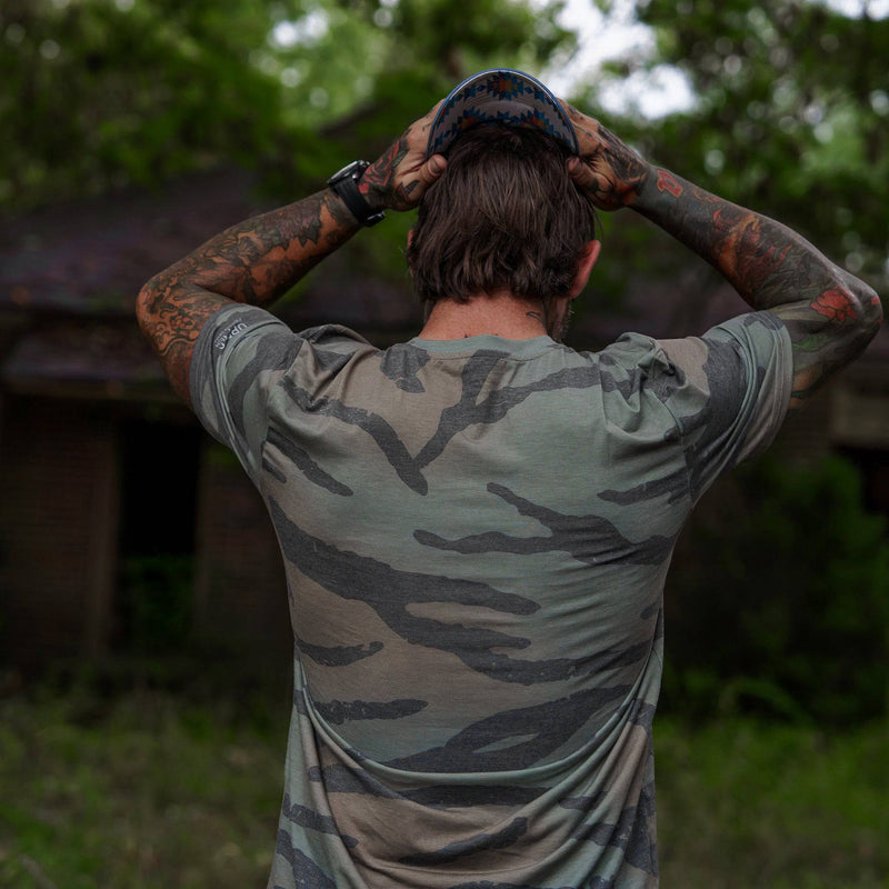 Load image into Gallery viewer, Men&#39;s Outdoor UPF40 Performance T-Shirt
