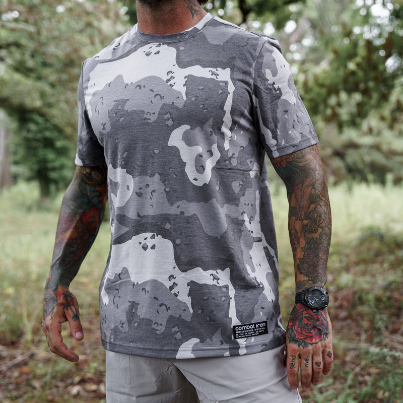 Load image into Gallery viewer, Men&#39;s Outdoor UPF40 Performance T-Shirt
