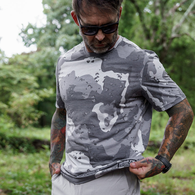 Load image into Gallery viewer, Men&#39;s Outdoor UPF40 Performance T-Shirt
